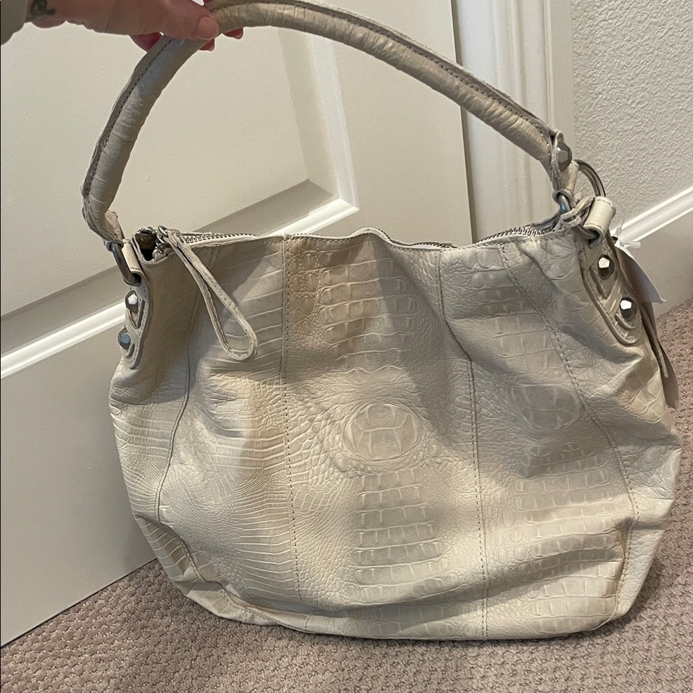 Linea Pelle Parker Croc Shoulder Bag in sand